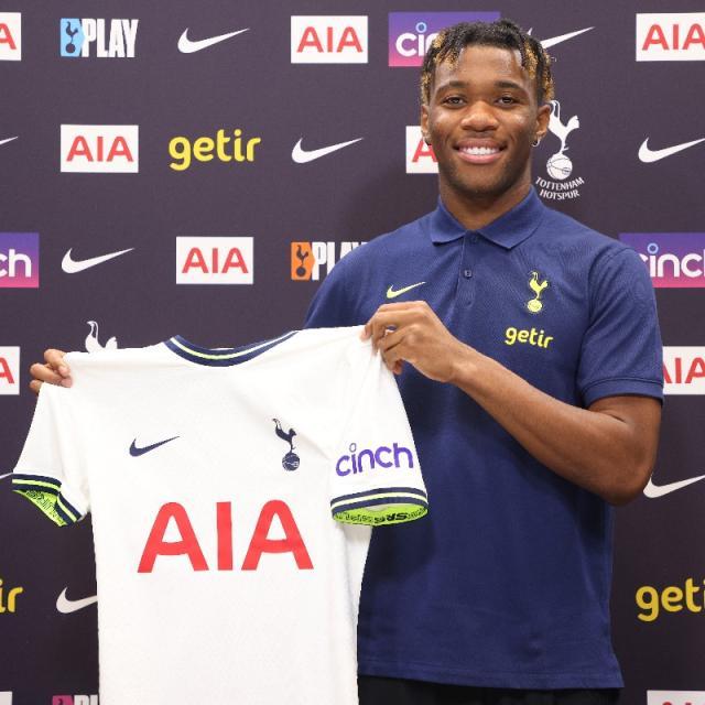 j9-热刺1800万签意大利新锐左闸，今夏引援已烧1.2亿